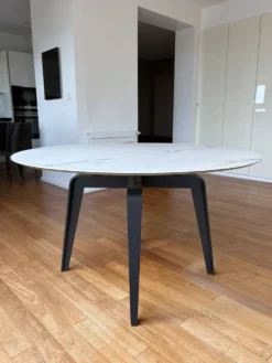 Table ronde Odessa Ligne Roset