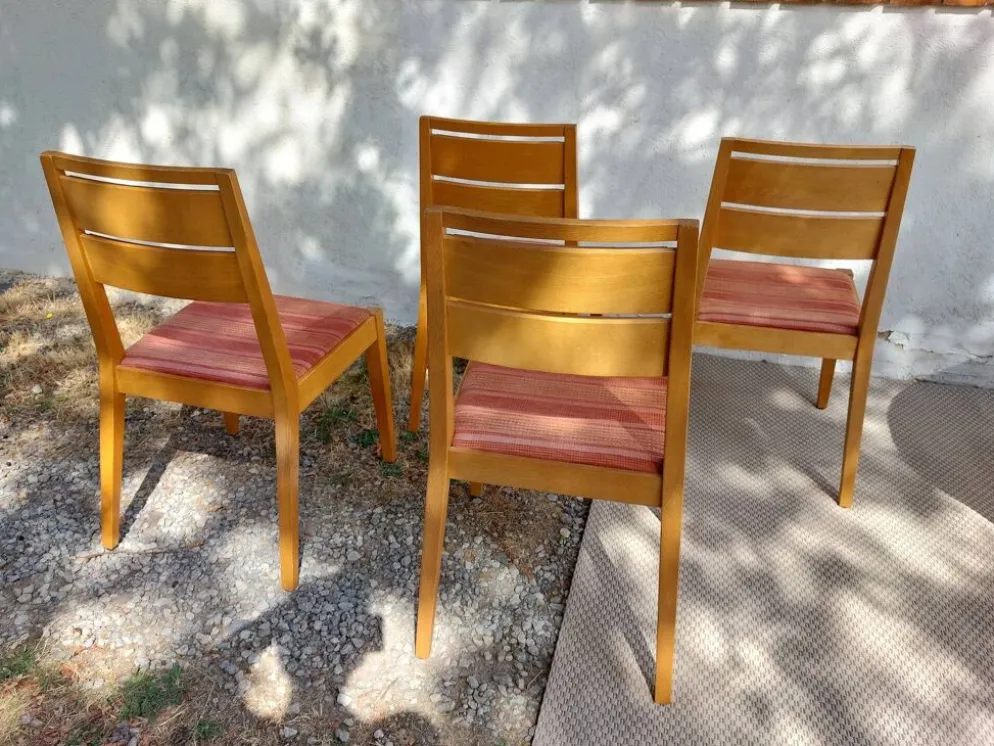 table ronde ou ovale avec rallonge, pied central, design Baumann + 4chaises
