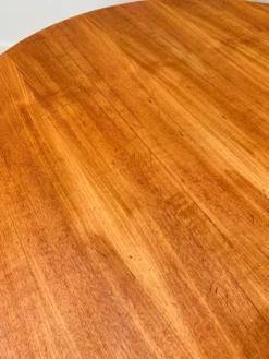 Table ronde scandinave en teck, 1960
