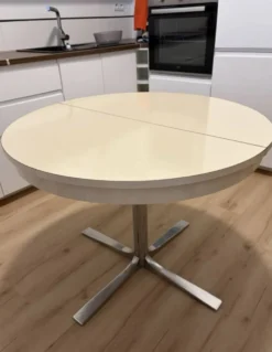 Table ronde Space age roche bobois rallonges intégré avec système 1970