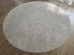 Table ronde Tulip Knoll Eero Saarinen 120cm authentique - Marbre Carrare
