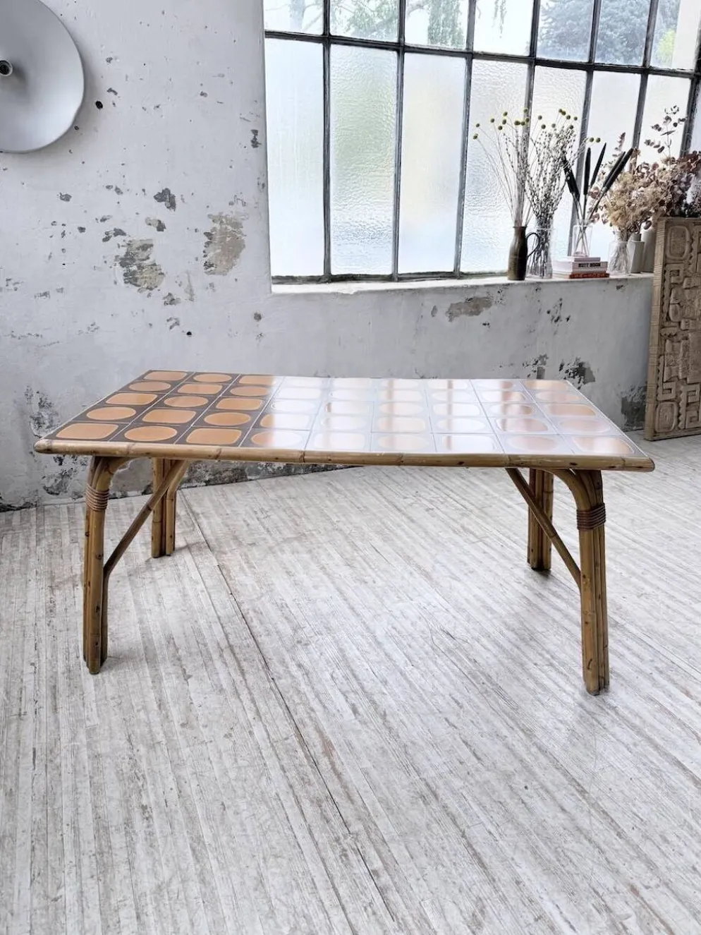 Table rotin années 50 en céramique