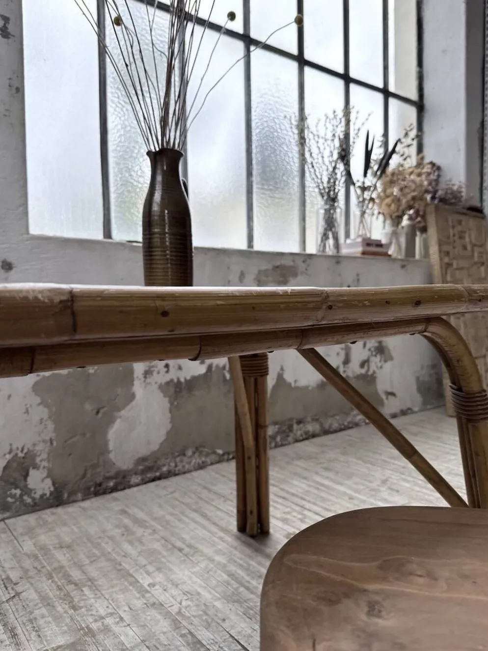 Table rotin années 50 en céramique