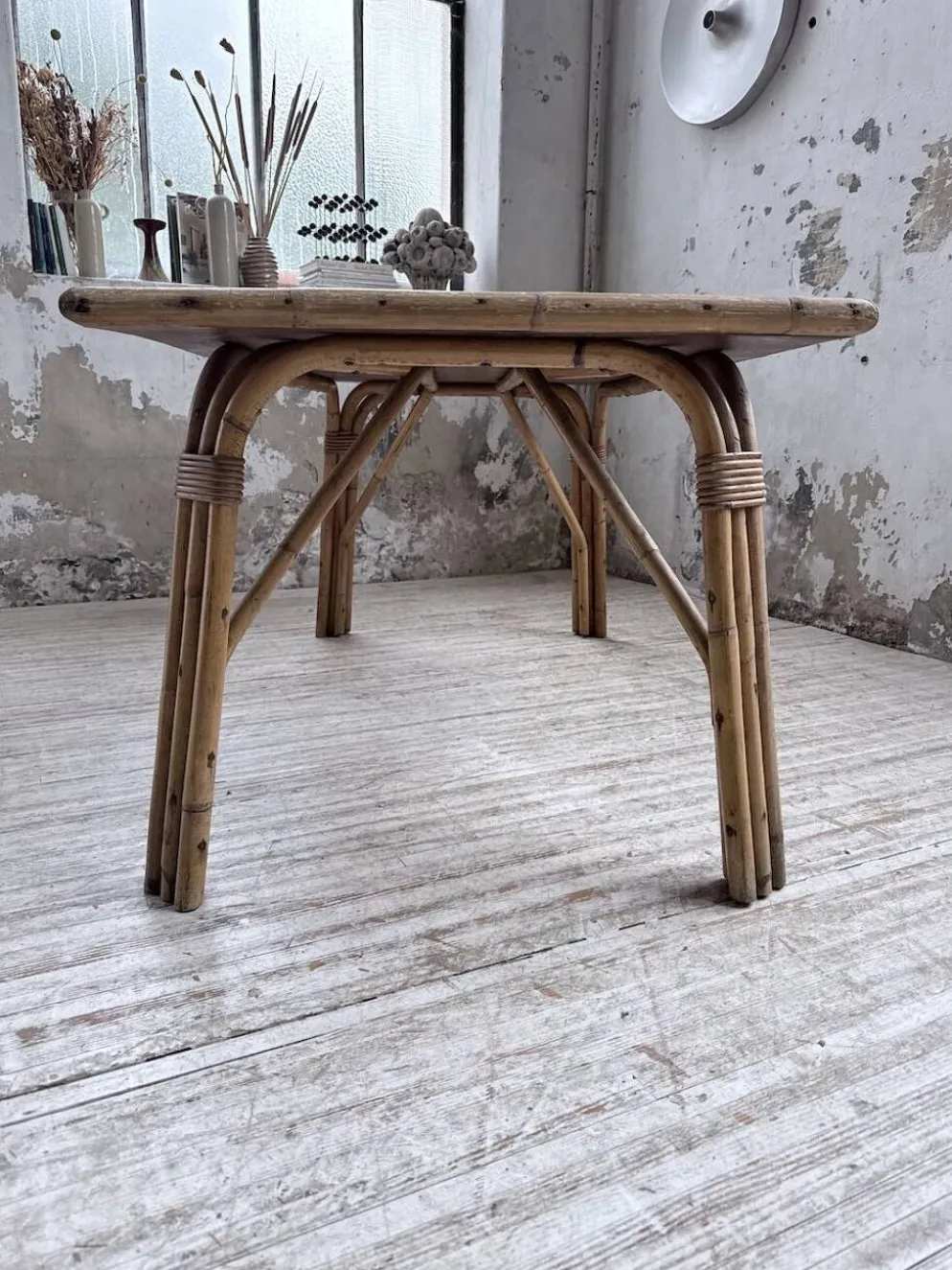 Table rotin années 50 en céramique