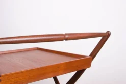Table roulante Danoise pliable en teck, Svend Aage Madsen/Illums Bolhigus.
