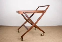 Table roulante Danoise pliable en teck, Svend Aage Madsen/Illums Bolhigus.
