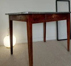 Table rustique ancienne/bureau de drapier à ceinture zinc et tiroir