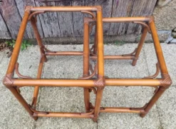 Tables basses gigogne, bambou, rotin et verre, années 70