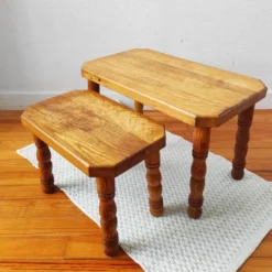 Tables basses gigognes danoises en bois massif – Vintage