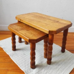 Tables basses gigognes danoises en bois massif – Vintage
