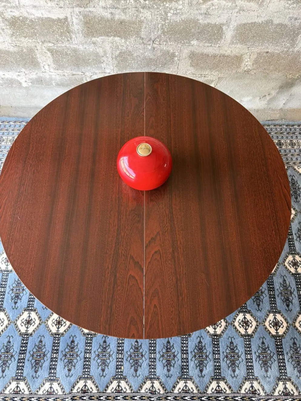 Table scandinave en teck avec rallonges papillons, 4/6 personnes