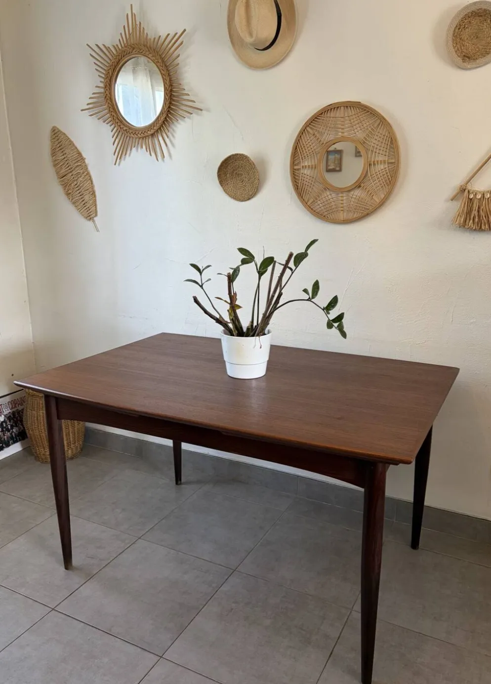 Table scandinave en teck Samcom
