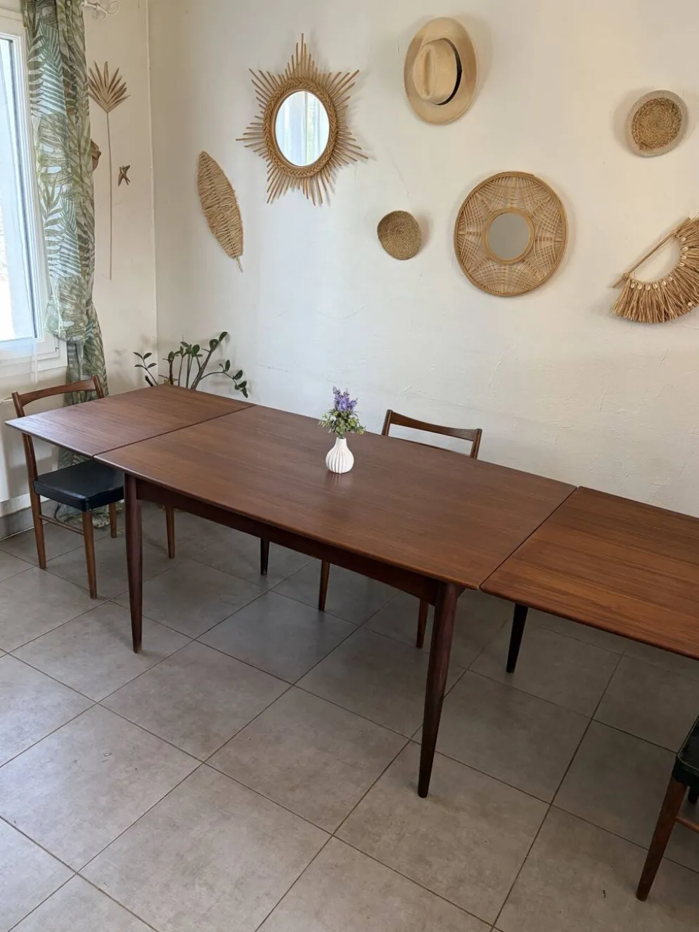 Table scandinave en teck Samcom
