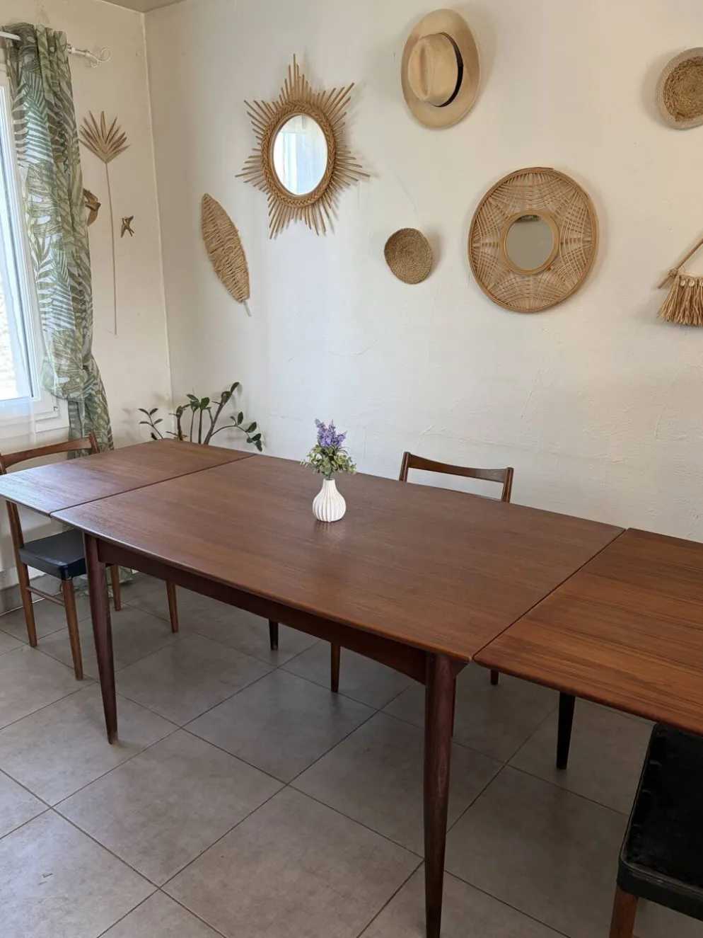 Table scandinave en teck Samcom