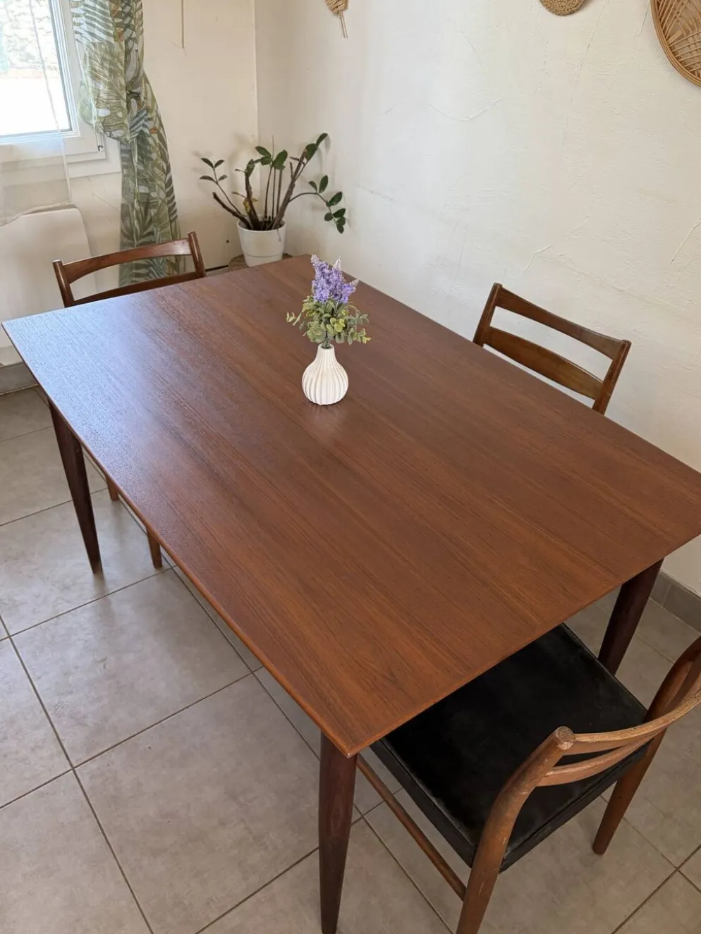 Table scandinave en teck Samcom