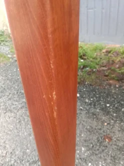 Table scandinave extensible
