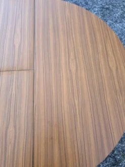 Table scandinave extensible en teck des années 60