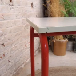 Table scolaire