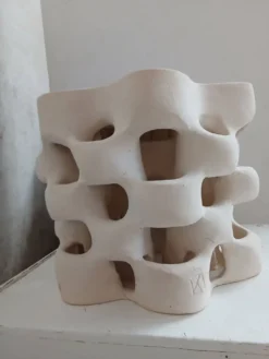 Table sculpture modèle Pedrera