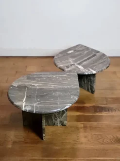Tables d'appoint en marbre organiquement façonnées, Allemagne 1970
