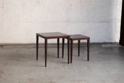 Tables d'appoint par Severin Hansen