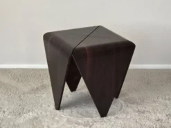 Tables d'appoint Petalas par Jorge Zalszupin, bois de rose