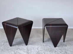 Tables d'appoint Petalas par Jorge Zalszupin, bois de rose