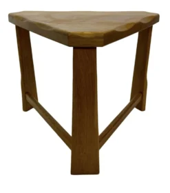 Tables d'appoint scandinaves vintage en bois massif des années 1970