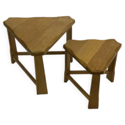Tables d'appoint scandinaves vintage en bois massif des années 1970