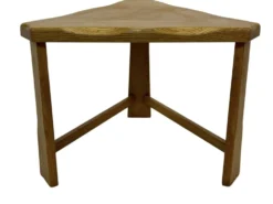 Tables d'appoint scandinaves vintage en bois massif des années 1970