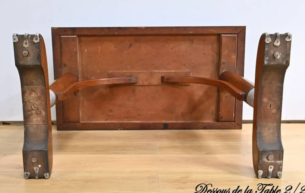 Tables de bistro en stratifié et hêtre – 1950