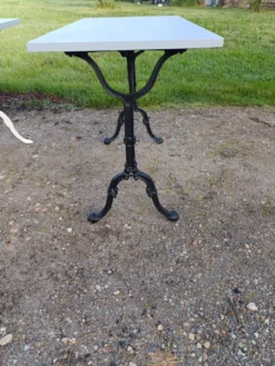 3 Tables de Bistrot Fonte et Bois