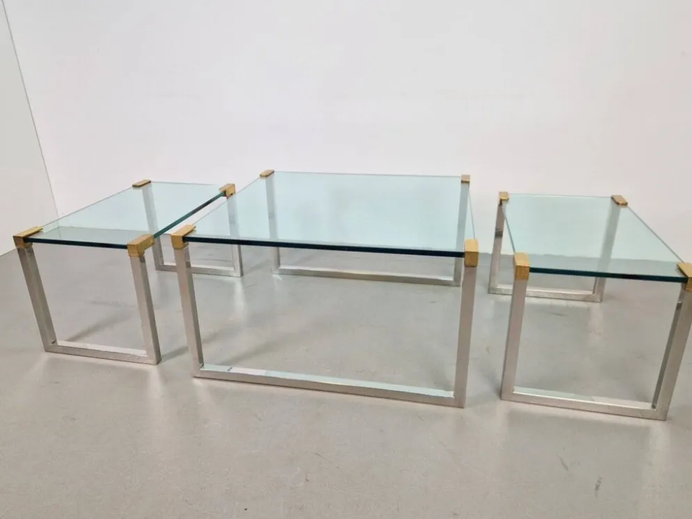Tables de café et d'appoint T53 en laiton et verre par Peter Ghyczy, années 1970, ensemble de 3.