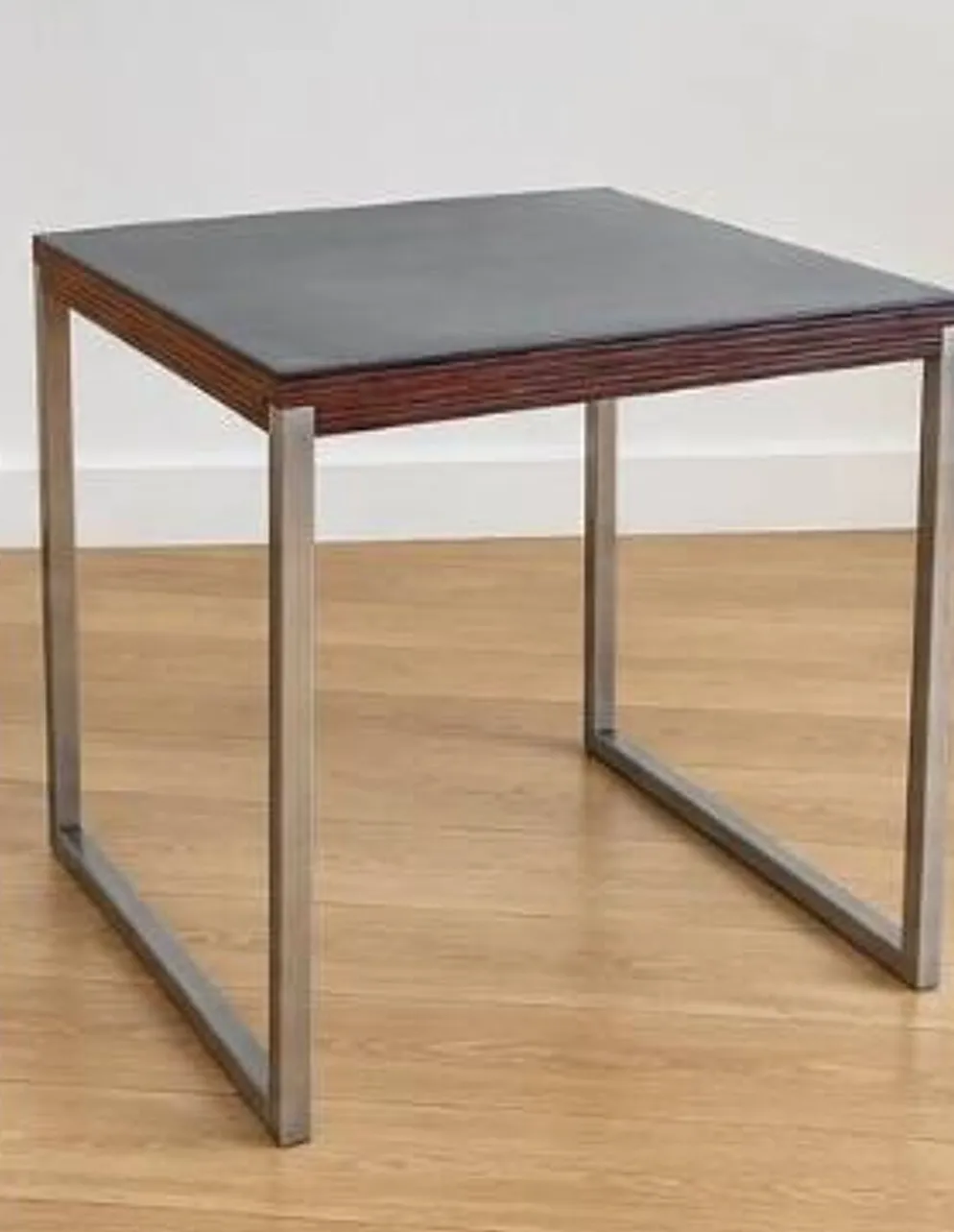 2 tables de chevet
