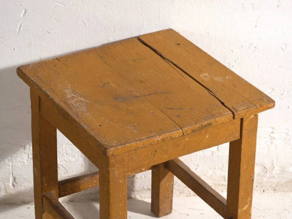 Tables de chevet anciennes en bois de pin – Europe centrale, vers 1940 #6