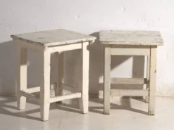 Tables de chevet anciennes en bois de pin – Europe centrale, vers 1940 #10