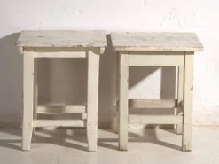 Tables de chevet anciennes en bois de pin – Europe centrale, vers 1940 #10