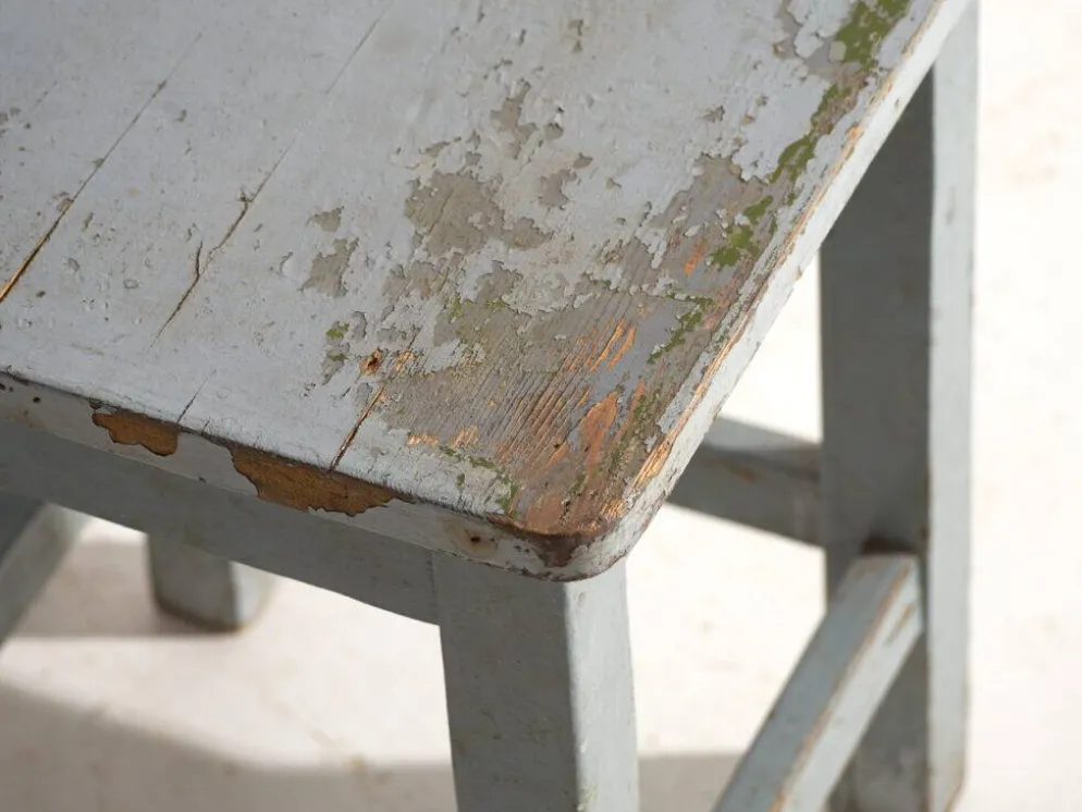 Tables de chevet anciennes en bois de pin – Europe centrale, vers 1940 #1