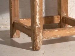 Tables de chevet anciennes en bois de pin – Europe centrale, vers 1940 #2