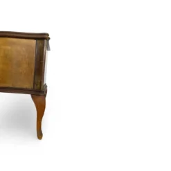 Tables de chevet/commodes Chippendale italiennes, années 1940/1950.