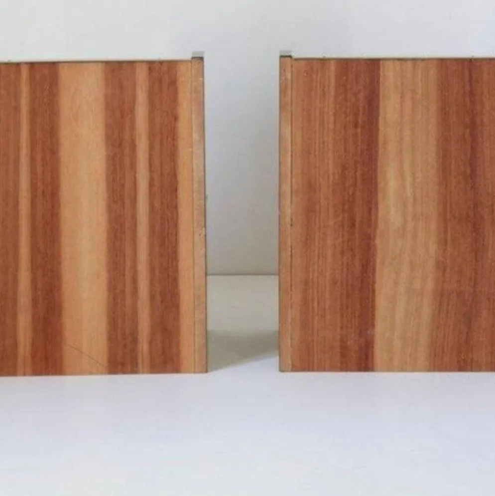 Tables de chevet en bois vintage italien de style mid-century modern, vers 1970