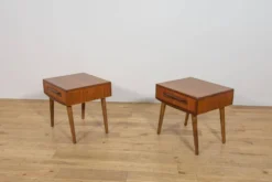 Tables de chevet Mid-Century par Victor Wilkins pour G-Plan, Royaume-Uni, années 1960, ensemble de 2.