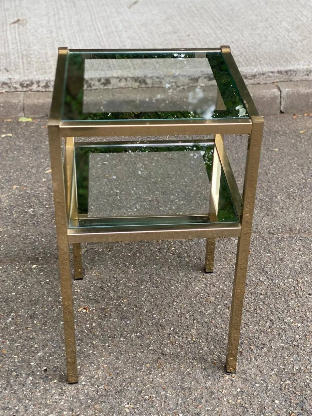2 tables de chevets bout de canapé en laiton et verre transparent Maison Ja