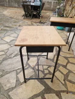 2 Tables de chevet vintage