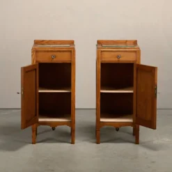 Tables de nuit Art Déco Amsterdam School en bois de chêne et verre, années 1930 Pays-Bas