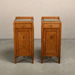 Tables de nuit Art Déco Amsterdam School en bois de chêne et verre, années 1930 Pays-Bas