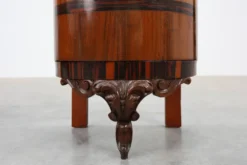 Tables de nuit Art Déco en noyer et marbre, Italie années 1920