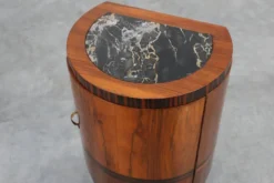 Tables de nuit Art Déco en noyer et marbre, Italie années 1920