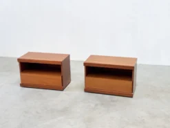 Tables de nuit françaises des années 1970