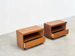 Tables de nuit françaises des années 1970